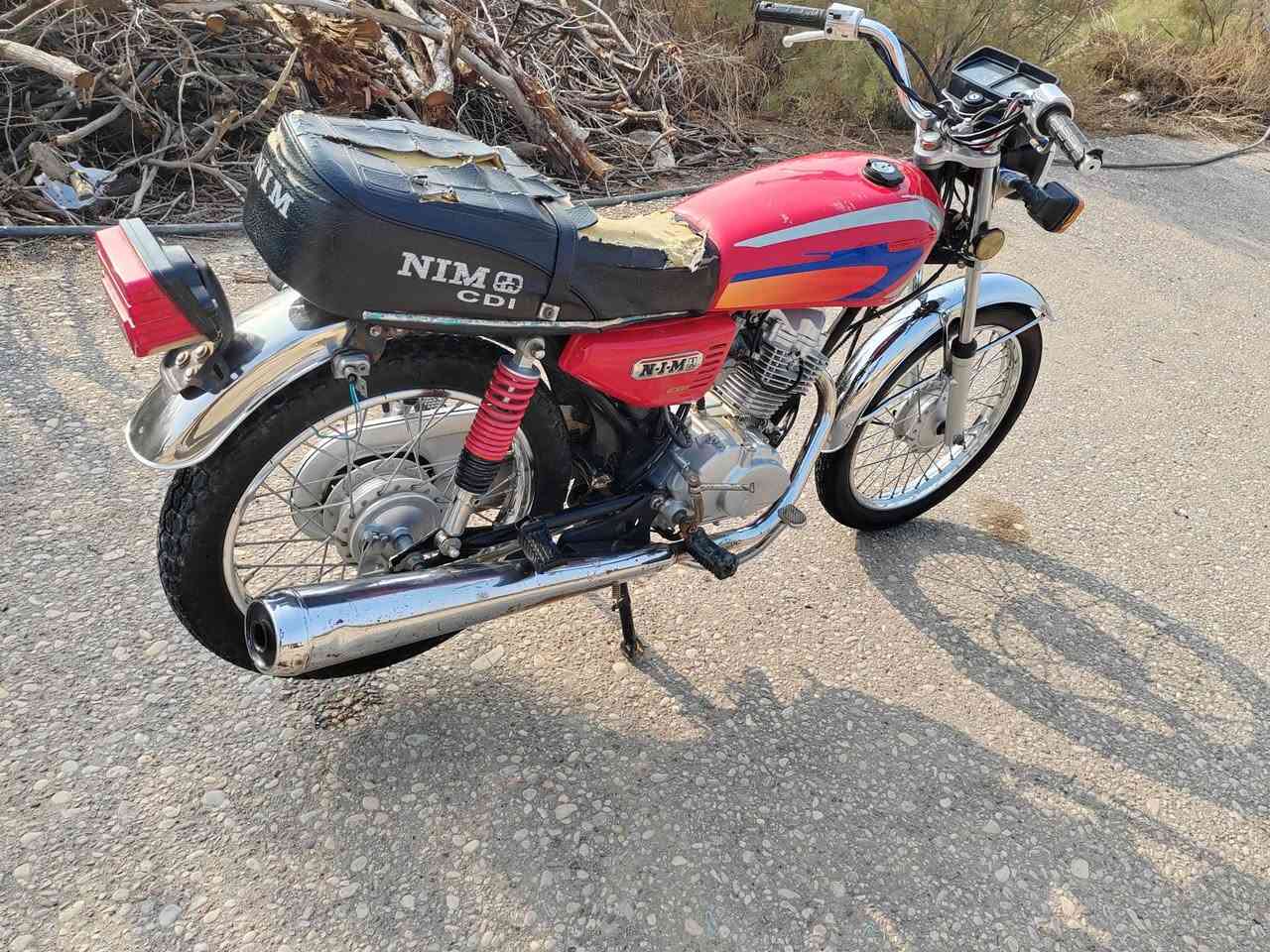 سلام عليكم دراجه للبيع مديل 22 اوراق الاستفسار عرقم ***********
