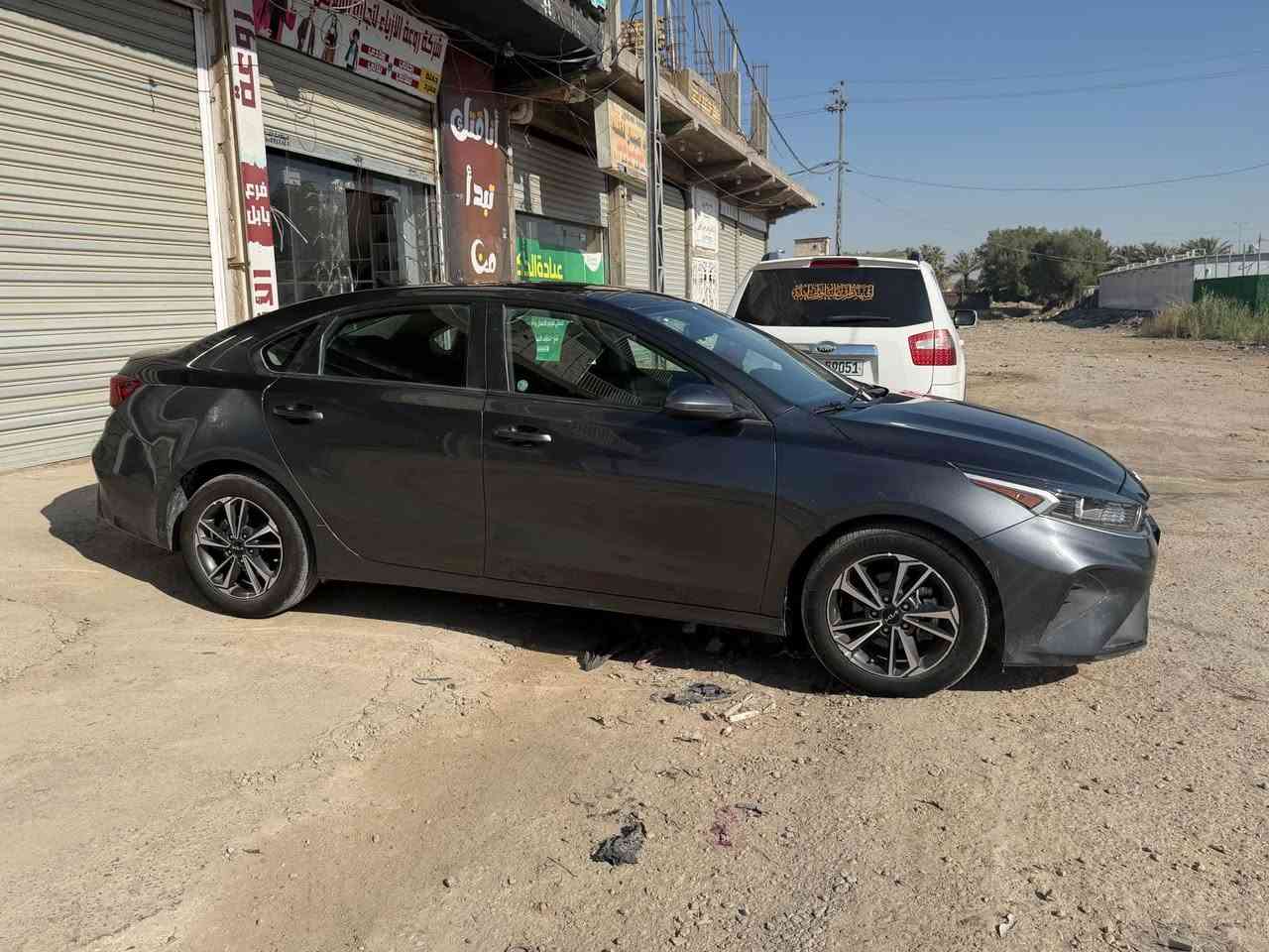 السلام عليكم 
كيا فورتي 2024
ضراره بنيد فقط حادثه كلش حلو 
مواصفات نص فول
ماشيه 47 
مرقم بابل بسمي
محرك 2000 دوش 
مكاني بابل القاسم
السعر 158 
السياره جديده وترقيم جديد ودخول جديد
*********** هاشمية, بابل
