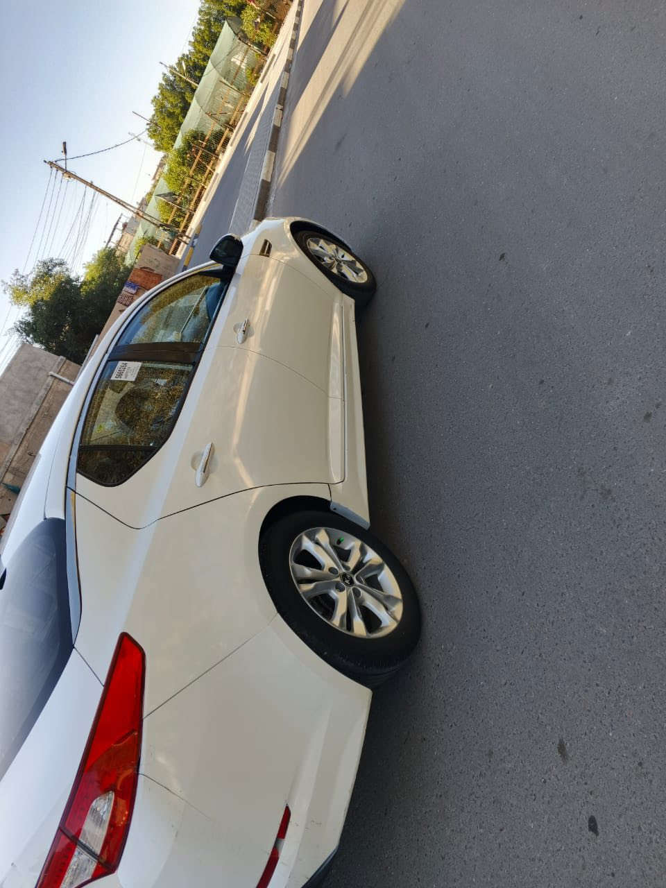 السلام عليكمK5 للبيع  مديل 2015 طك كارتون
لون ابيض   فووول للخير بصمه بيبان بصمه

 ماعده الفتحه ماكو 

كصتين  شغل باجات بانزين بانزين بانزين 

متومه شمالي   أرقام وسنويه  29

نضافه 100/100

مكينه كير اكسل كفاله

مكينه CvvL  2000 

مسجل دمام سماعات

كشن كهربائي +تدفئه

تبريد ثلج منضومه جديده 

نضافه كشر 100

نضافه داخل 100

حجر بيئة موجود بلادي

تخم تاير جديد ويل  17 

سعرها 63  وبيه مجال للطيبين 

سياره خير من الله الف ما ذب عليه

مكان سياره بصره 

 تصال او واتساب 
***********
