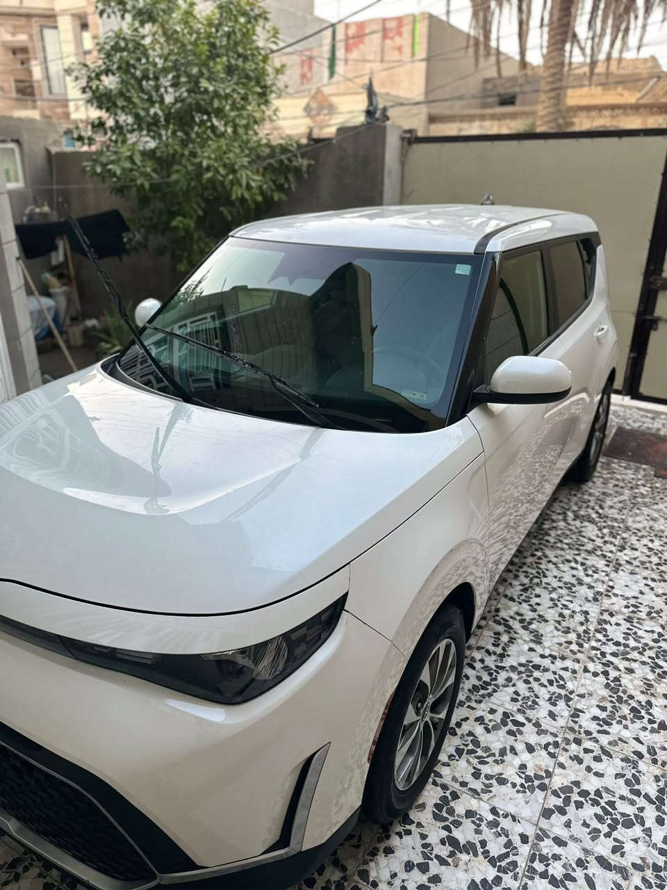 السلام عليكم
كيا صول موديل ٢٣

مكفولة من الصبغ 

محرك ٢٠٠٠ دوش

تحكمات ستيرن

توقف ذاتي

شاشة كبيرة تحديد مسار

كير اوتوماتيك

السيارة ماشية ٣٥ميل

ضررها كما موضح بالمنشور 

السيارة بدون رقم تترقم اي محافظة عدا الاقليم 

سعر السيارة ١٥٧

مكان السيارة بابل حلة

للاستفسار ***********
