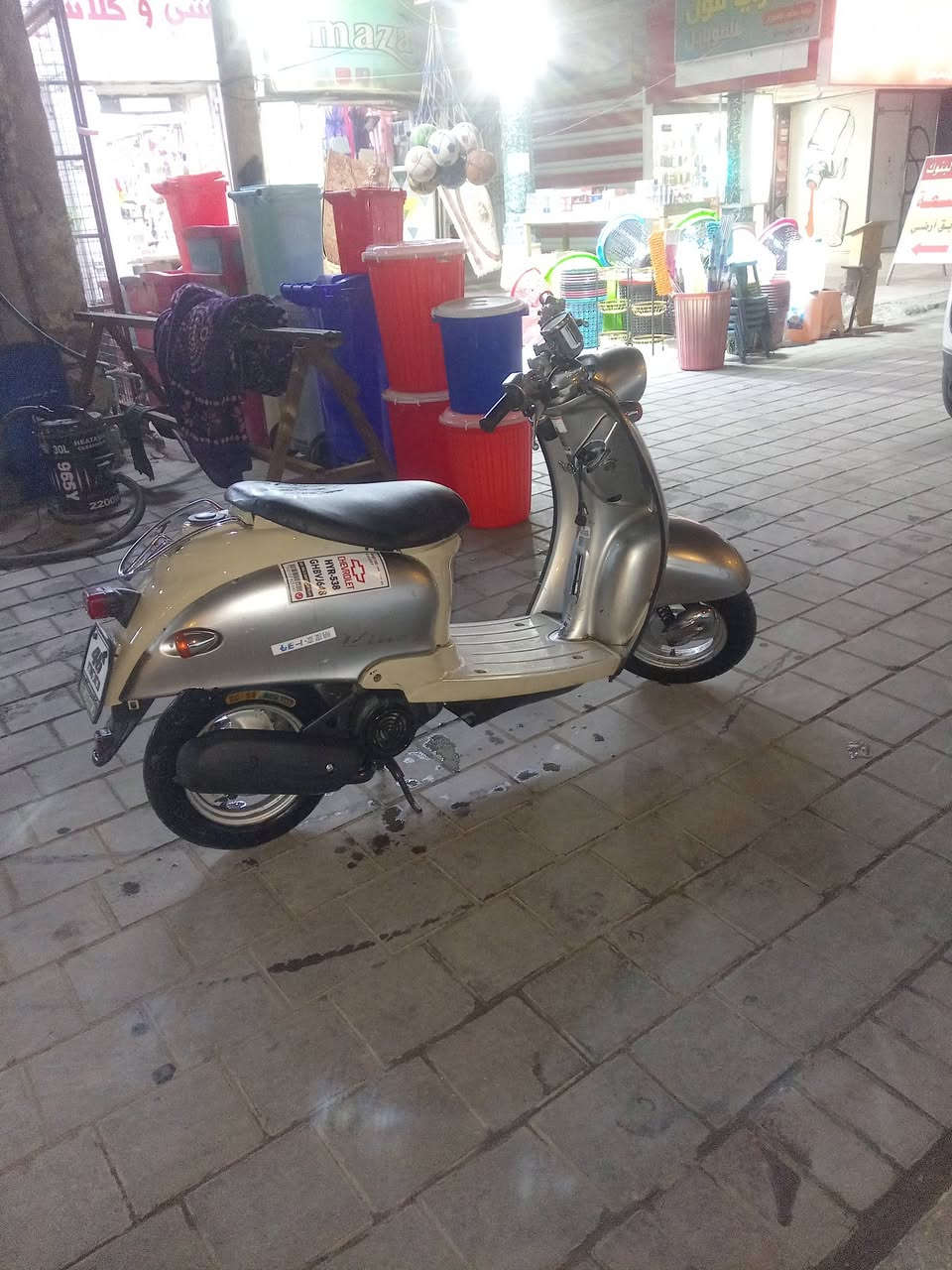 كلاسك فحل سلف وهندر شلعه معدل كهربائيات وكيحات كلها شغاله السعر ٣٢٥ وبيها مجال بسيط السكن البنوك الاتصال ***********
