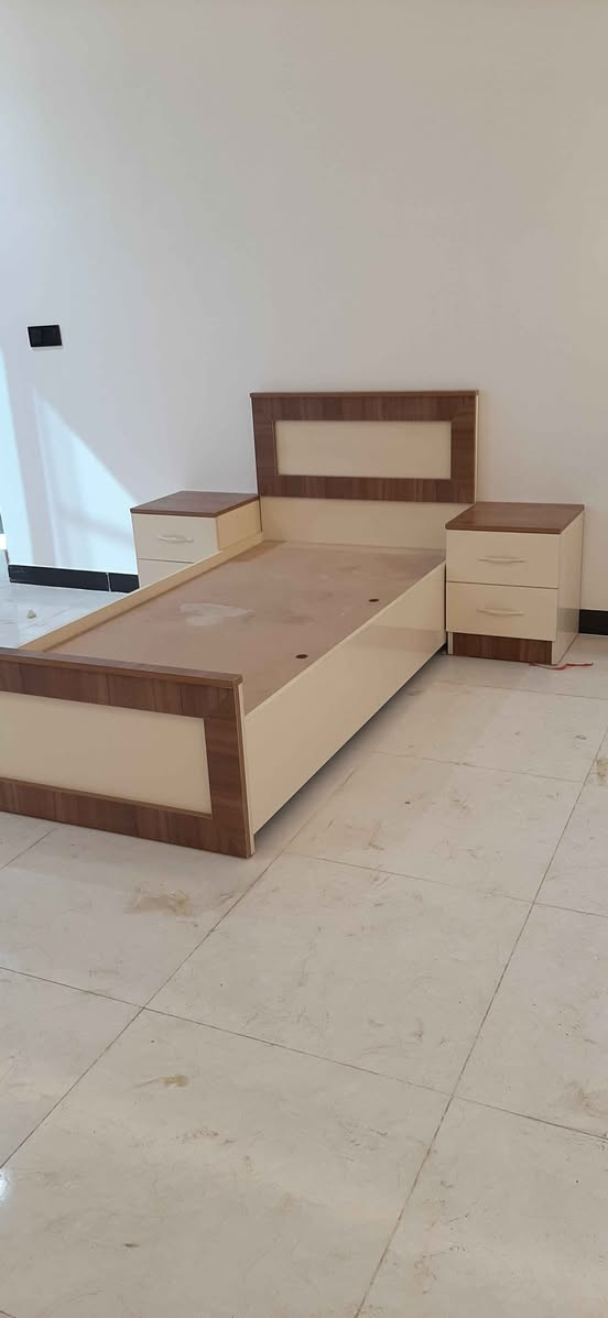 حله شارع 80بالقرب من شارع الحسينيه مقابل عماره ابو امير لكماليات السيارات مجاور منظومه نبع الكوثر *********** سبد ظافر حلة, بابل
