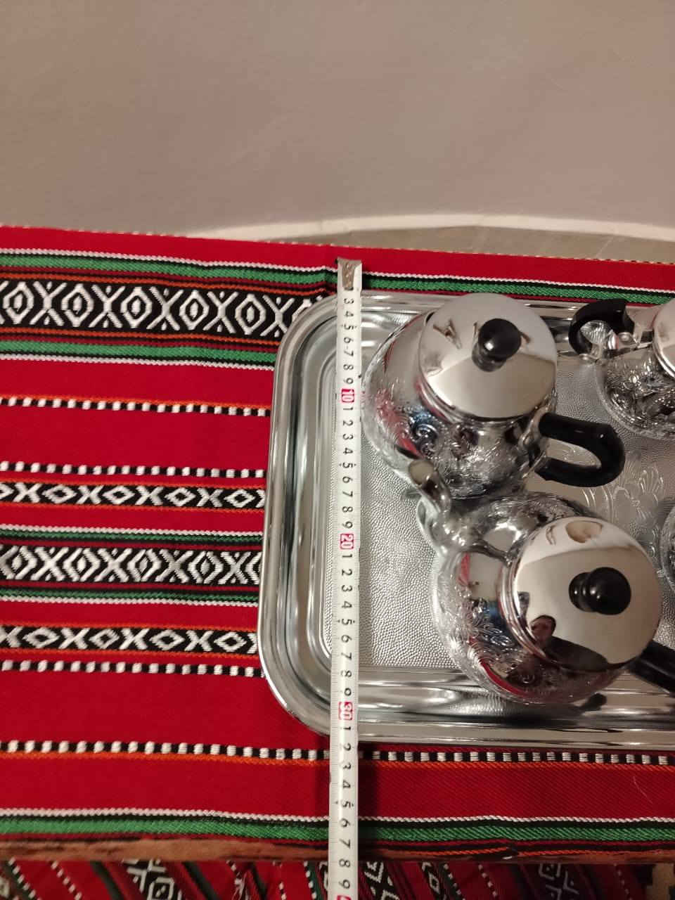 طقم شاي مزخرف يتكون من أربعة اجزاء مع صينية مطلية كروم نيكل
صنع تركي
السعر ٣٠ الف


**إذا كنت صاحب هذا الإعلان وتريد حذفه لأي سبب، رجاءا أرسل رسالة إلى الدعم الفني**