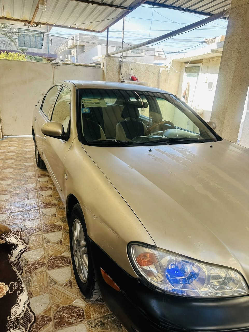 السلام عليكم
مكسيما 2001 رقم بغداد انكليزي مشروع وطني شرط التحويل 
كير ومحرك كامري ابو الجف المرغوب 2200 
كير جديد حاويه شاده جديد بعده بالضمان 

تبريد ثلج 
تخم تاير 
صدرها جيد 
كهربائيات كله شغاله 
سنتر لوك جام كهرباء 
سياره بدون ضربه قويه 
بيها فقط خياسات بسيطه 
السعر 39 
العنوان ديالى الخالص ناحيه هبهب 
***********
