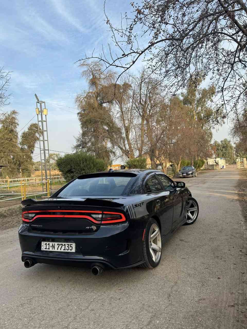 صلو على محمد وال محمد 
جارجر موديل 2016 ارتي 5700 الون ازرق 
كير ومكينه خير من الله صدر امامي خلفي جديد 
تخم تاير ويل نجمه كله جديد مبدله عل ايدي حته التايرات 
السياره كلش نضيفه ومسويتها ادامه كامله عل ايدي 
السياره بدون لغد وشاصي وبدون ايرباك فقط مال البرده 
صور الحادث والسونار كله بلمنشور ذاكره بل اخير
مكاني ديالى بعقوبه رقمي ***********
السعر ١٥٨وتحويل مباشر
