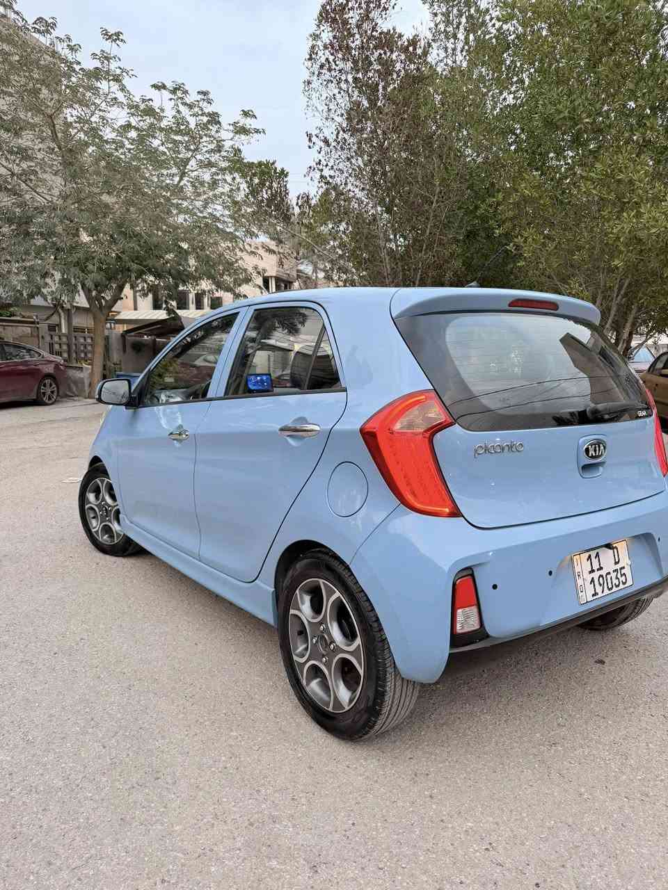 بسم الله توكلنا على الله
بيكانتو خليجي كفاله عامه فول مواصفات 1/1 لون مميز ونادر

رقم بغداد باسمي شخصياً

ماشيه قليل 29 حقيقي!!!

مواصفات(بصمه،فتحه،داخل جلد،مري شفط اشاير مري،ويل كب كروب جبير،لايتات وبك لايت يكون لد بلادي وعدسات،تخشيب بيانو بلاك)

مكينه اربعه سلندر الجبيره المرغوبه

سياره عليه تخم تاير جديد ونشطه وكل نقص مبيه بحاله الوكاله

مكانه بغداد الجهاد

سعره 110

وكلشي اكو بسوك 

مهندس عبدالله

***********
