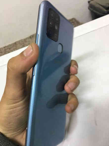 للبيع كل عيب مابي وشرط كله بلادي جهاز ممفتوت نظيف 128 كيكا بطارية 5200 السعر 75 الف شراي تعال خاص او اتصل *********** كركوك
