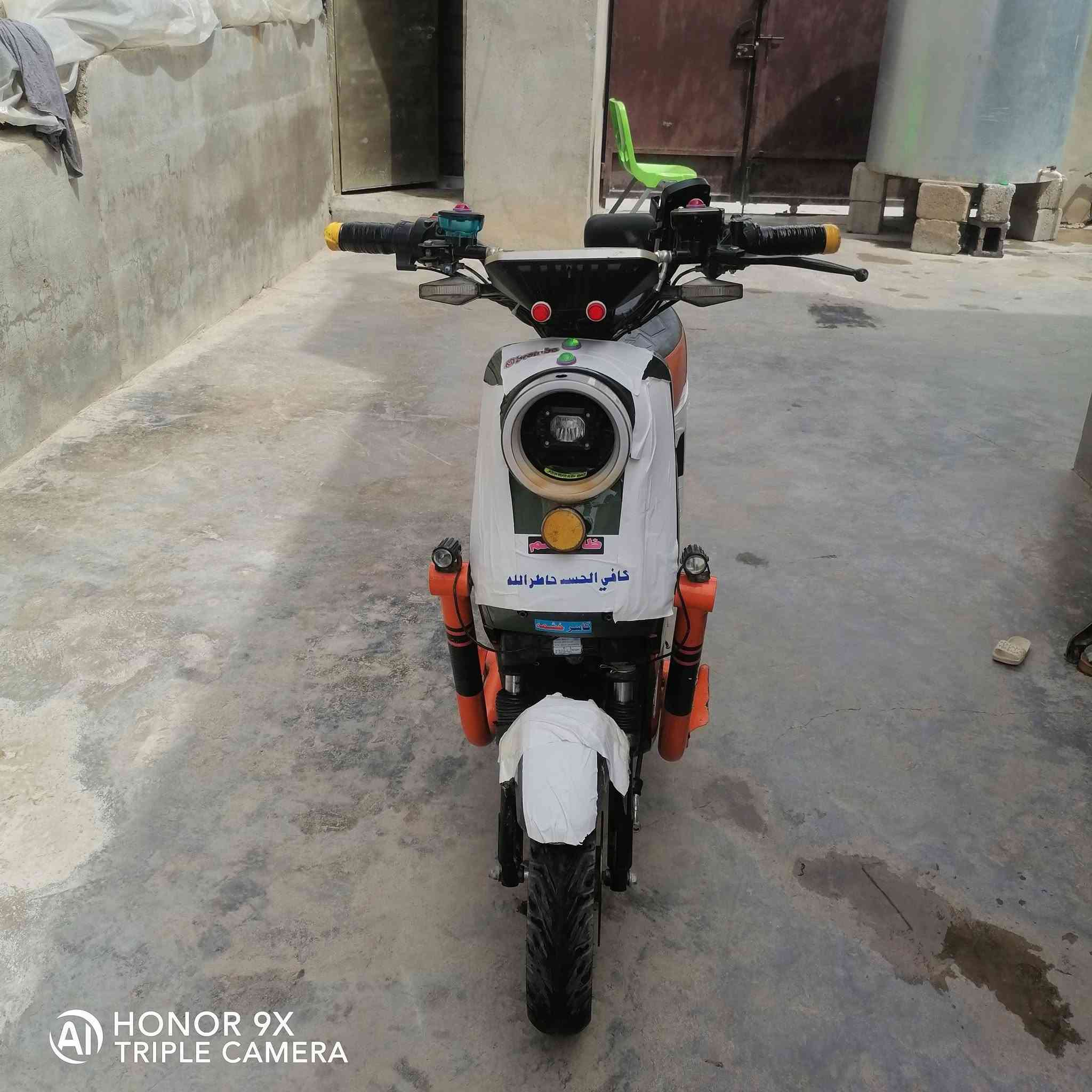 ماطور شحن للبيع كله شغال بس يحتاجله 3بطاريات فقط سعره مناسب 
***********
