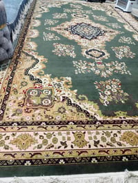 محفوره للبيع نظافه70% سعرها 50 وبي مجال  وكراسي عدد 2 تركي نظافة 80% س...