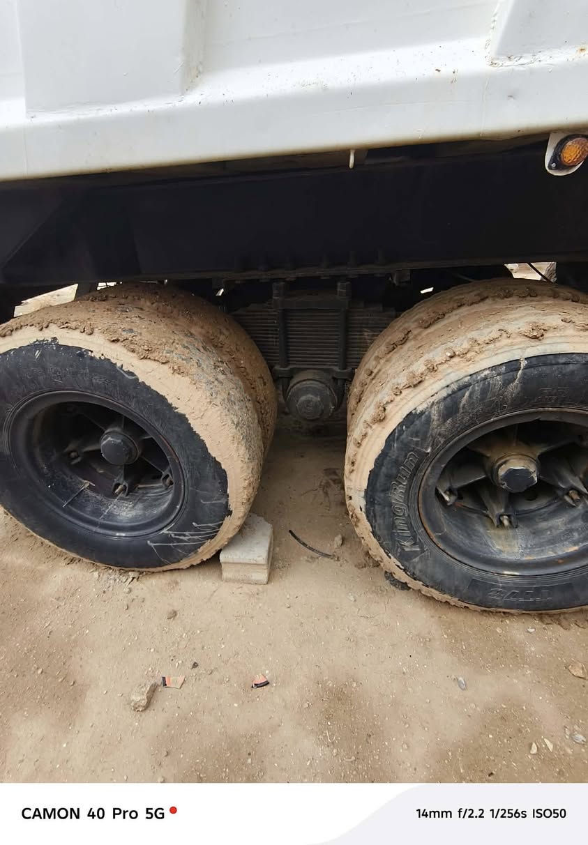 عربانه 33متر للبيع
دنكيل ثالث مشيول 
مكاني رمادي 
سعر دفتر1000
رقم الهاتف ***********
مكلف بل نشر
