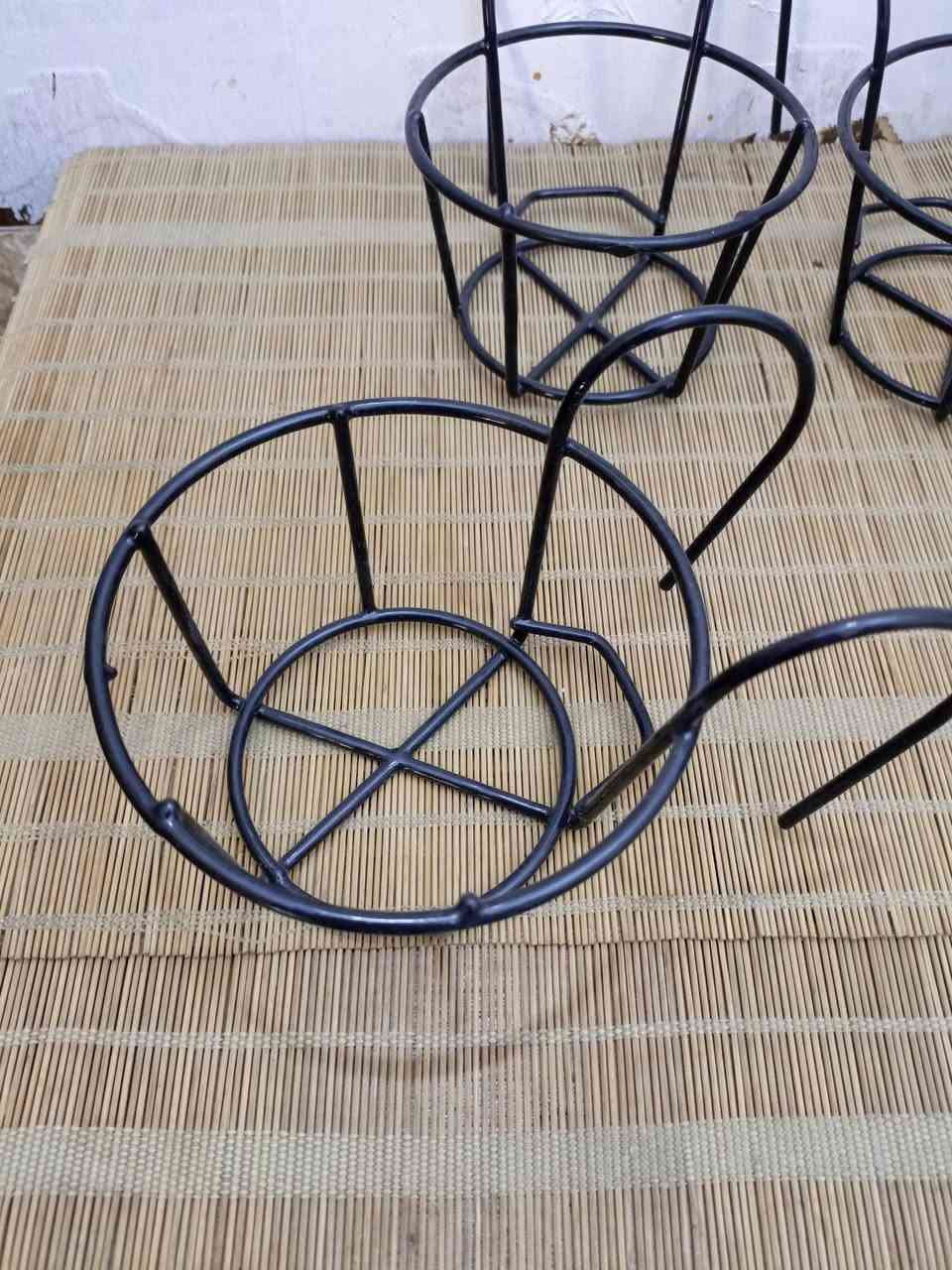 حاملة سندانه تعليك عدد5قطع حديد تاخذ سندانه حجم صغير 
8000 الف


**إذا كنت صاحب هذا الإعلان وتريد حذفه لأي سبب، رجاءا أرسل رسالة إلى الدعم الفني**