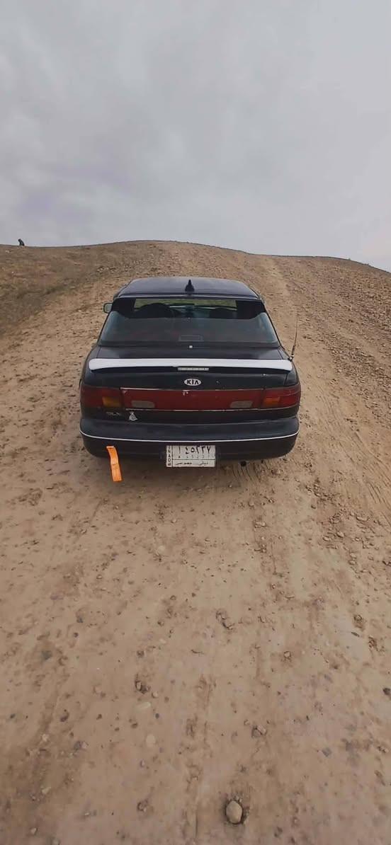 سيفيا 1994 رقم ديالى سنويه 26 شهر 3 محرك كير أوتماتيك شرط تدفئه تبريد شغالات بس غاز صاحبها يحول صدر دبلات تايرات كله جديد كهربائيات شغاله غرفه حلوه دوشمه جديد سعر 35 
مكان ديالى دلي عباس  ***********
