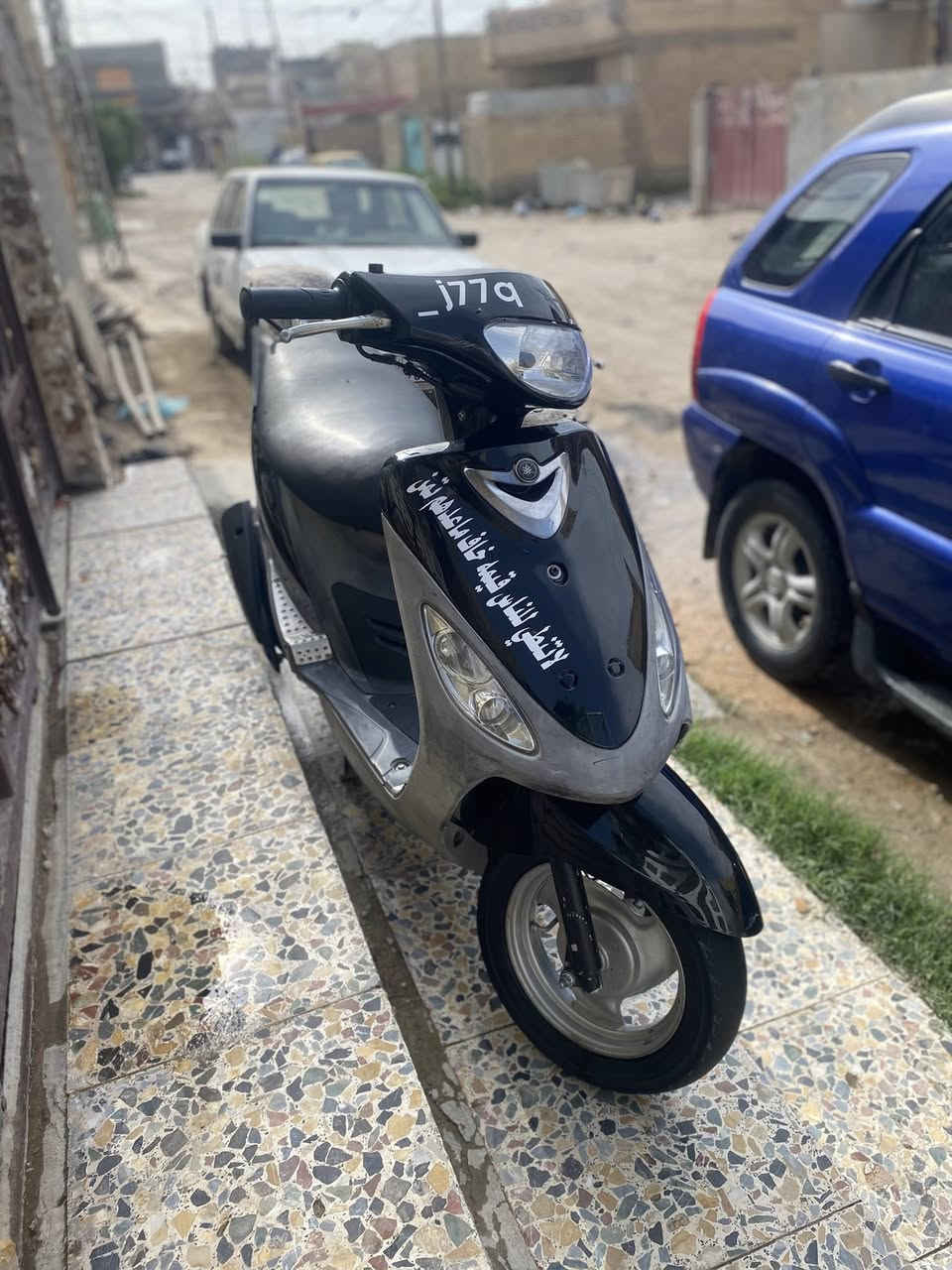 سلام عليكم 
مكس منغولي 120 دراجه خير من الله نضيفه وممتعوبه اشاير لايتات عالي وناصي شلعه معدل نكره سلف كله شغال بس هندر خارط فقط بس اني اكللكم امانت الله دراجه نطيتها الصاحبي علكلياها ولف فقط مجفته جديد مره وحده قبل سبوع من جغتتها بيدي وكلا بلادي الله يشهد عليه سعر دراجه قفل قفل قفل 350 الف وتسوه اكثر تجي تفحص بيديك من باب البيت بغداد تاجي 
رقم الهاتف ***********
