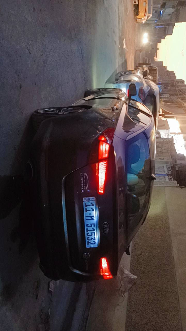 السلام عليكم اوبتما ١٣ امريكي بيها جملغ وبنيد بدون دواخل. فقط البنيد مبدل فول موصفات عده الفتحه سياره كامله من كلشي رقم دولي بسمي شاشه تاب كامره دواره ليت زنون ٥ويل كب سياره جاهزه مكاني بغداد الامين الثانيه السعر ١٠٠ وبيها مجال رقم الهاتف  ‏‪***********‬‏
