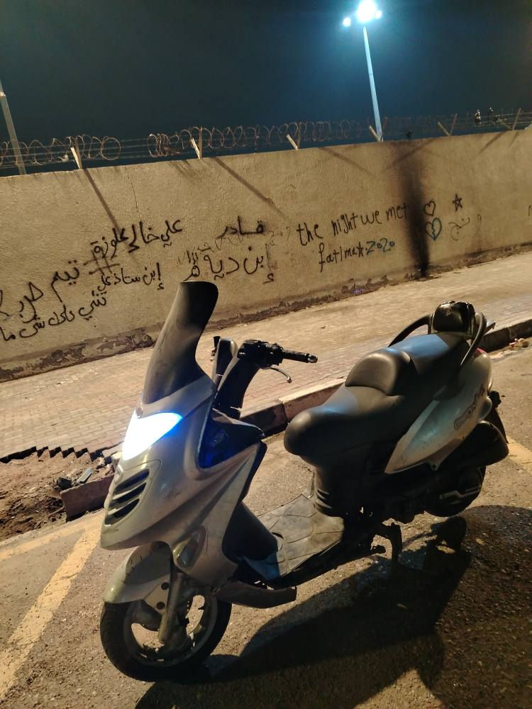 سلام عليكم ورحمة الله دراجه للبيع نضيفه كامله بس عوزها كفر متعرضه لحادث بسيط دراجه اوراق وكامله سعر 900
الاستفسار ***********
