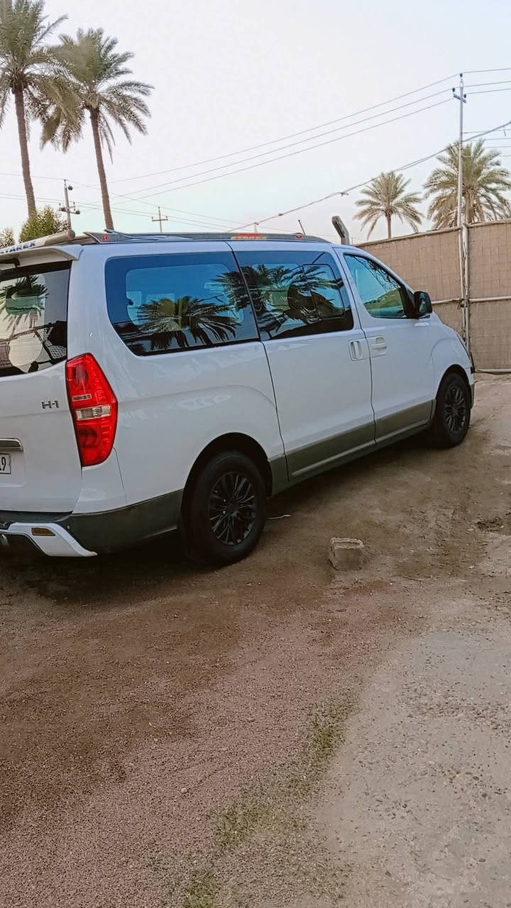 السلام عليكم
ستاركس للبيع موديل 2016 
رقم كربلاء ، مفتوح محور مسكر ، أوتوماتيك 
سيارة نظيفة جاهزة من كل النواحي 
العنوان بابل ناحية الكفل 
للاستفسار ***********
