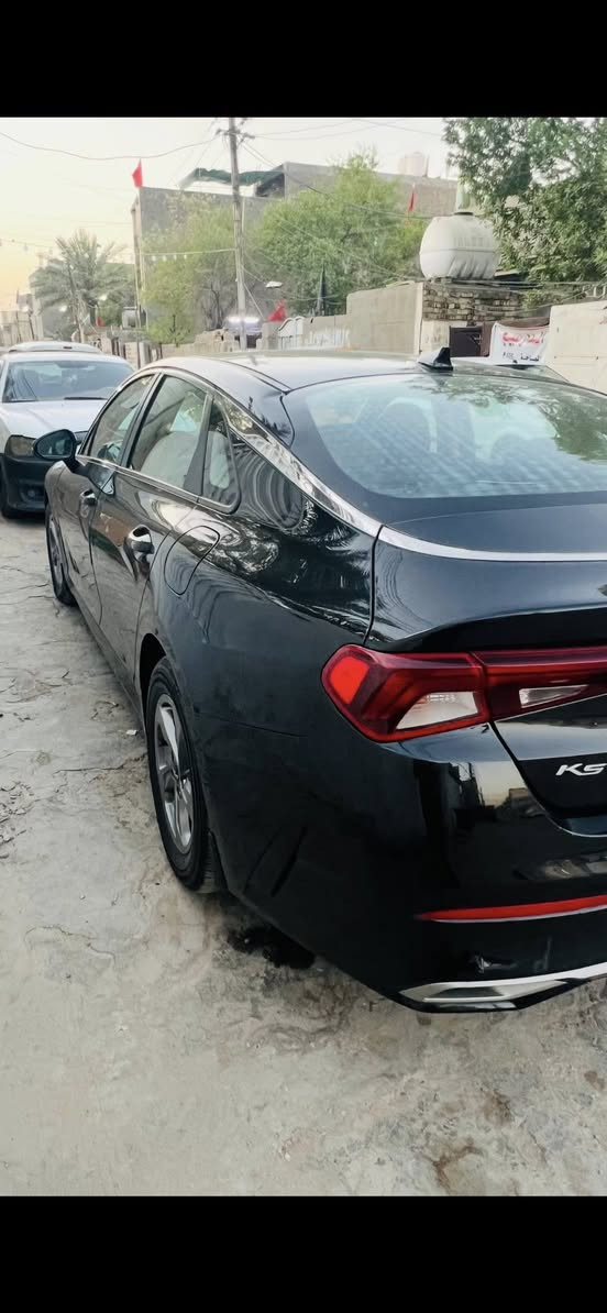 كيا K5 للبيع موديل 2022
مواصفات السياره معروفه LS بصمه تحكم ستيرن جهتين كامره خلفيه شاشه 3 انظمه قياده سايد بريك بصمه محرك 1.6 تيربو حادثه موضح بلصور بنيد فقط بدون لغود وبدون شواصي وبيه بارد قليل بلقماره موضح بلصور ويم يده باب الخلفي رقمه اربيل بأسمي تحويل ثاني يوم سعره 153 وبيه مجال قليل مكانه بغداد للاستفسار ***********
