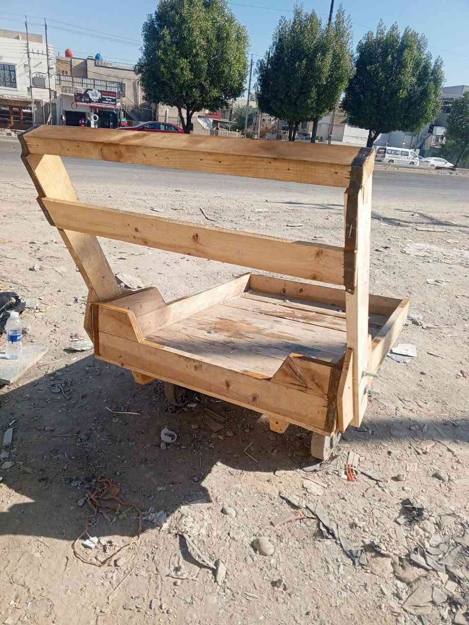 عربانه للبيع تفصال جديده مامستخدمه يوم واحد والسعر 100 وبيها مجال مكاني بغداد حي العامل مسبح الرافدين اي استفسار خاص ع عل رقم***********
