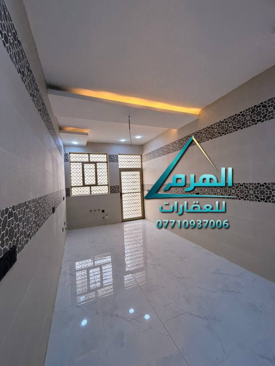 🏡 بيت للبيع – حديثية / سامراء 🏡
✨ بناء حديث درجة أولى وتشطيب راقي ✨

📐 المساحة: 200 متر
🛏️ يحتوي على 5 غرف نوم
🏠 تصميم عصري ومريح للعائلة
🪨 الواجهة مطعمة بالمرمر الفاخر
✅ شغل نظيف ومرتب من الداخل والخارج
📍 موقع مميز وقريب من الخدمات

📞 للاستفسار والمعاينة:
علق برقم (1) أو راسلنا خاص

📍 زورونا في مكتبنا:
سامراء – حي الضباط الثانية، مقابل شارع 2000

📞 للتواصل:
***********
