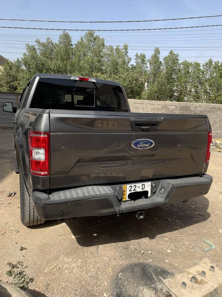 فورد F150 وارد امريكي 2019 6V 3.5 حادث خلفي فول مواصفات عده الفتحه سويج تشغيل عن بعد كشنات كهربائيه دفع رباعي رمز دخول كير طرح تحديد مسار مانع انزلاق كشافات بالبدي تخم تاير السياره جديده ما ناقصه شي سعر السياره 225 وبيه مجال مكان الدوره ***********

