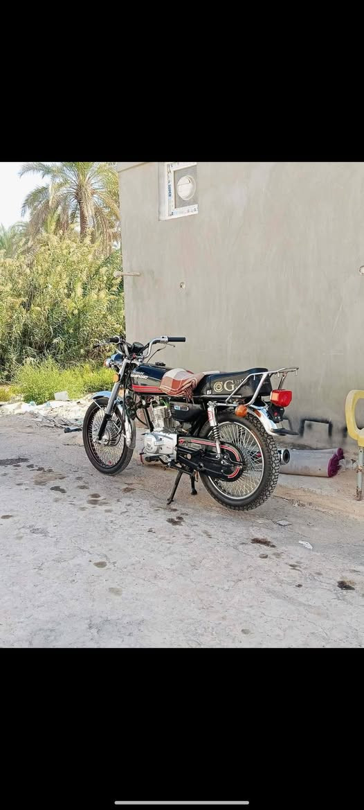 سلام عليكم نامه برو موديل 22 اوراق اصولي اصووولي مبدل بيها بس ولفات 650 وبيها مجال *********** موجود خاص سده الهنديه
