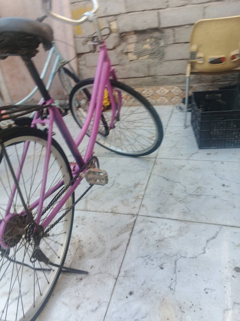 السلام عليكم عندي بيسكل للبيع هاذه البل صور ه أريده 45وبي مجال


**إذا كنت صاحب هذا الإعلان وتريد حذفه لأي سبب، رجاءا أرسل رسالة إلى الدعم الفني**