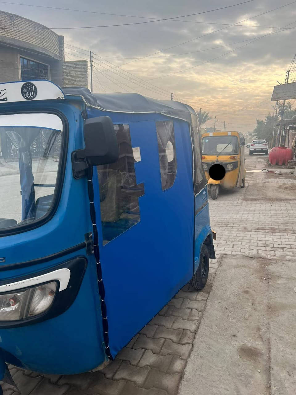 السلام عليكم تكتك تي في اس موديل 2020 محدث 2021
نضيفه ما ناقصه شي كبل ل شارع  تجي وتشوف بعينك  
التحويل ثاني يوم السعر 6 الرقم ***********
العنوان بغداد ابو الغريب النصر وسلام
