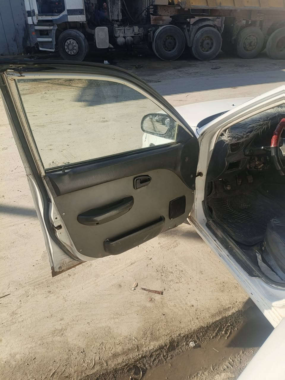 هونداي اكسنت1996 مكينه1600
سياره حلوه غرفه جديده 
جام كله شغال 
كهربائيات كلهه شغاله 
تبريد شغال 
كير مكينه مكفول
صدر جديد 
كير عادي 
السعر 33 بيهه مجال بصيط 
عنوان بعقوبه تقاطع لقدس
***********
