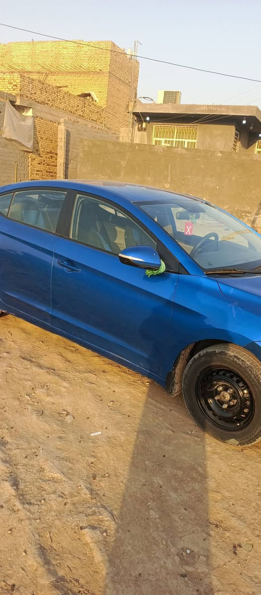 النترا موديل 16سياره خليجيه بيه 3قطع ابيع حزام  ستفسار أكثر ***********
