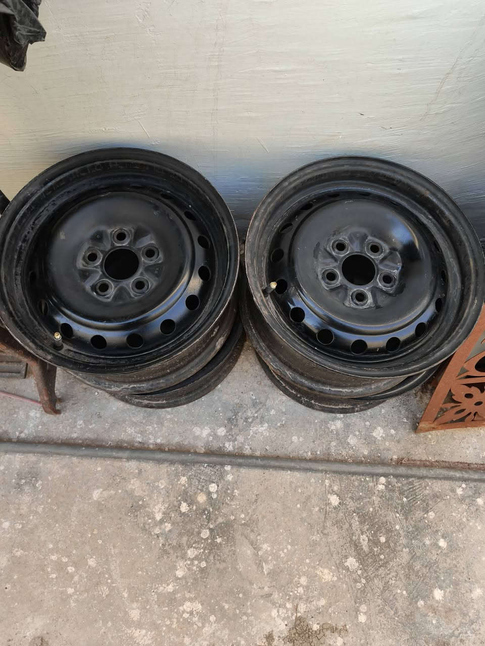 السلام عليكم شباب ويل مال دوج 14يرهمن بس على كورلا أمريكي
***********
