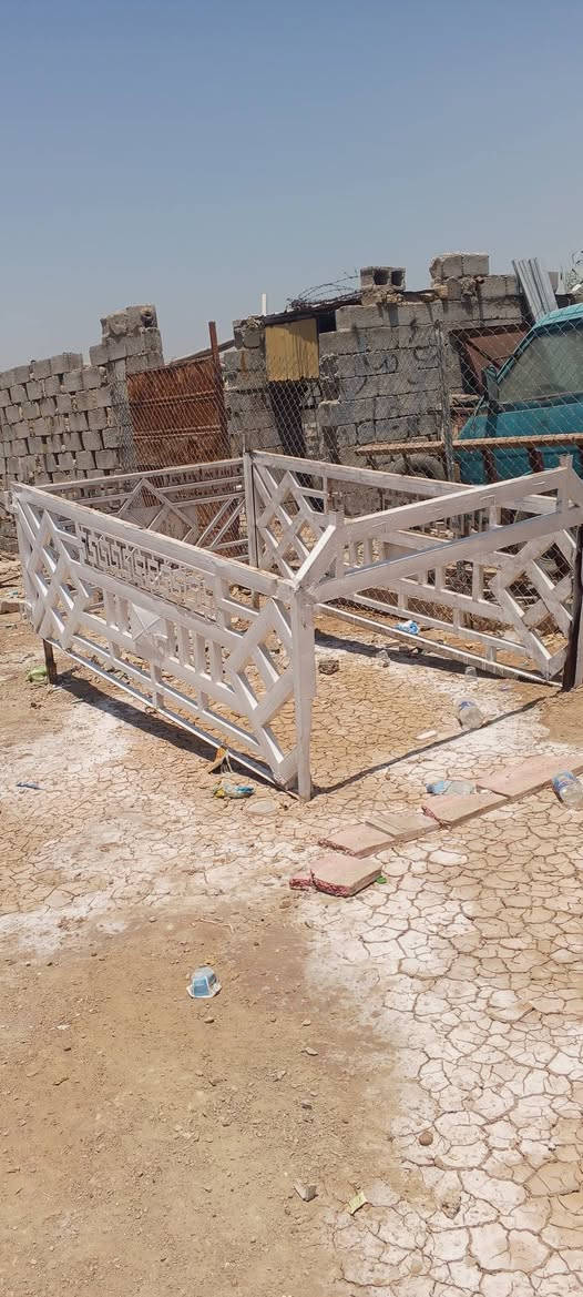 محجرات كيا حمل 2 واي واحد يعجبك اني حاضر كل محجرات نضيفه وحلوات ومصبوغات السعر خاص
***********
