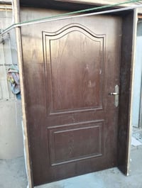 باب خشب صاج • ٢م×١٫٢٠م