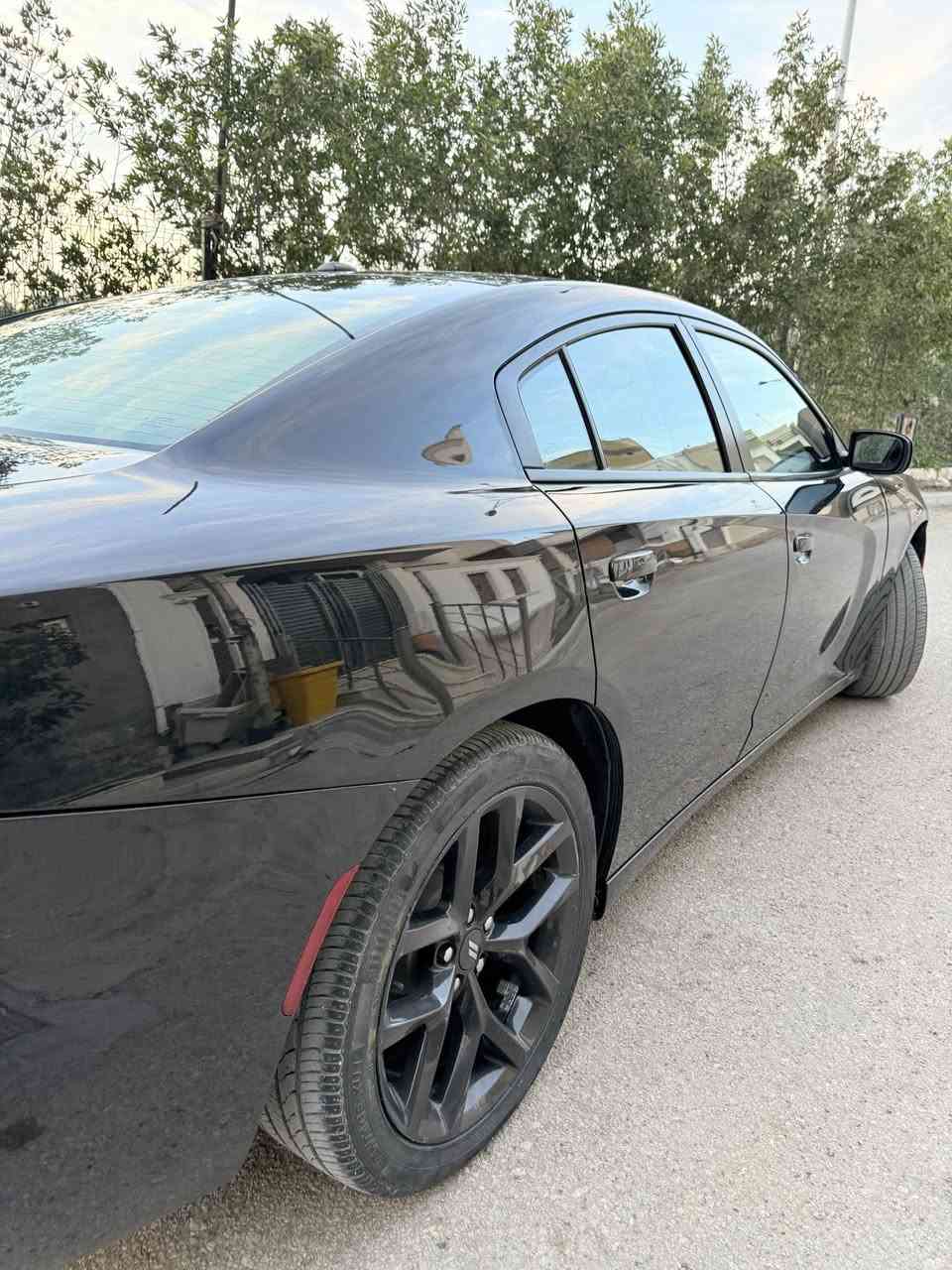 السلام عليكم
جارجر ٢٠٢٢ للبيع 
وارد امريكي مواصفات sxt plus 
فتحة وويل ٢٠ بلادي وبقية مواصفات الsxt المعروفة
ماشية ٦٨ الف مايل
حادثها مرفق بالصور
بيها رصعه بالباب ورصعه بالجنطة 
والبقية گير ومحرك وكهربائيات وكل امورها كاملة من اي نقص 
حجر البيئة بلادي وبصمتين البلاديات موجودات
مكانها سماوة
سعرها ٢٣٥ وبيها مجال بسيط
للاستفسار اكثر ***********
