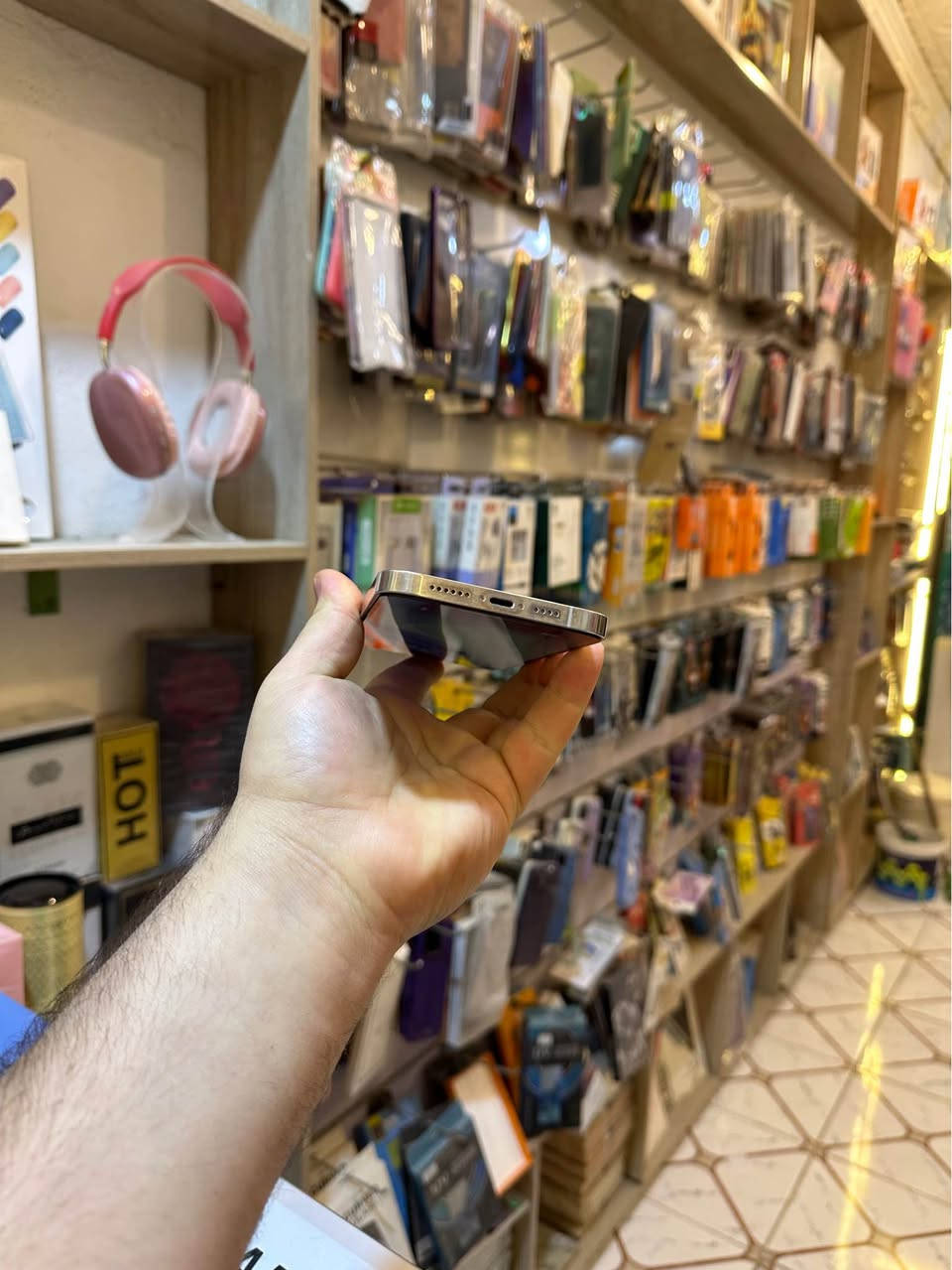 12برو ماكس جهاز ماستر ماستر.  ذاكره 256
جهاز مكفول ظمآن سنه إذا بي شي يرجع بطاريه 87%
فحص كامل افحص جهاز ماستر   AA/A
عنوان بابل دبله 
ستفسار 
***********
سعر 575
جهاز مال جناي فول سوداني حلة, بابل
