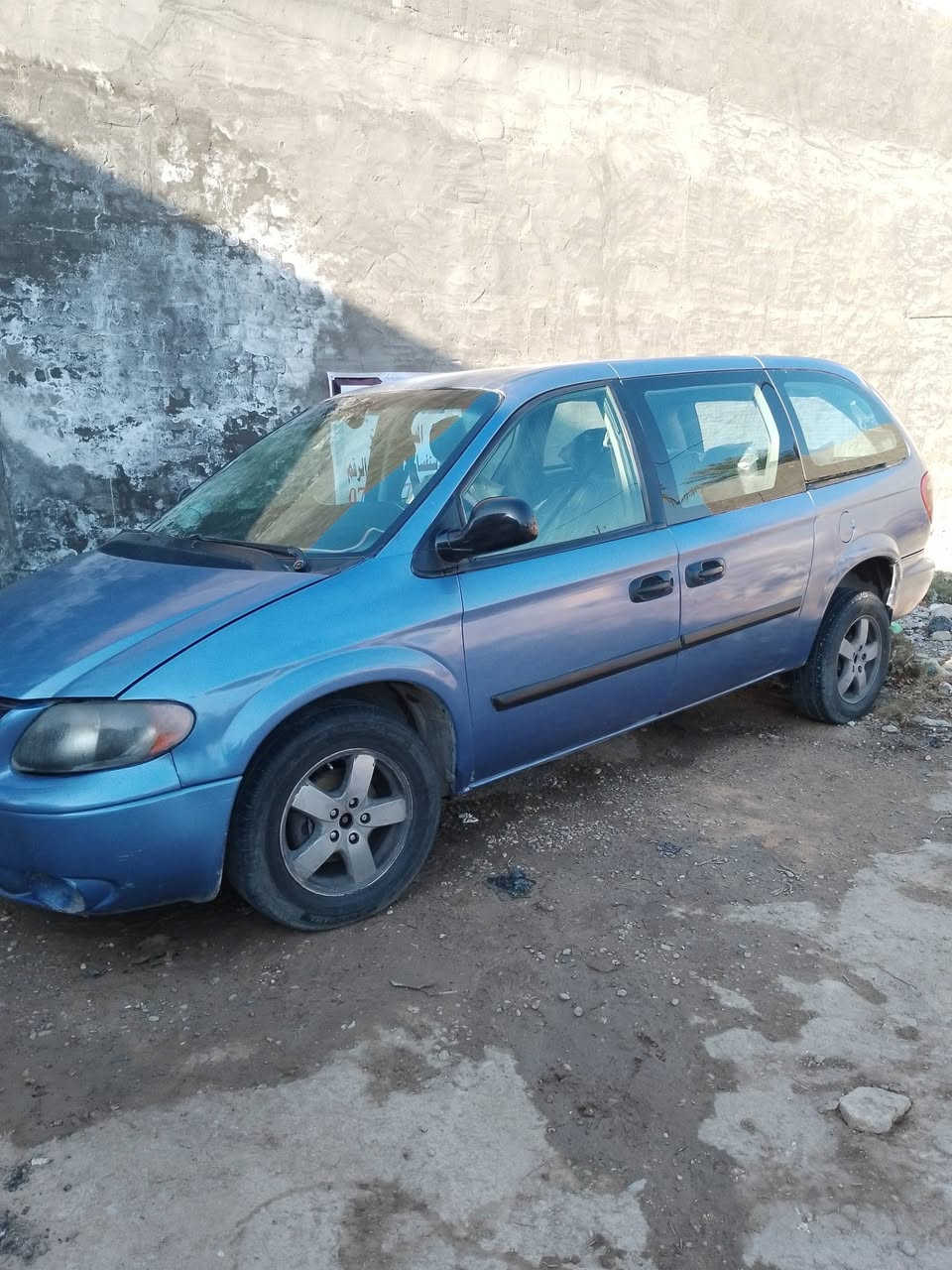 دوج كرفان مصبوغه حزام للجماليه تبريد قطعة وحده ثلج كير ومحرك كفاله رقم جديد السعر 55وبيها مجال بيع مستعجل اتصال *********** بغداد شهداء البياع
