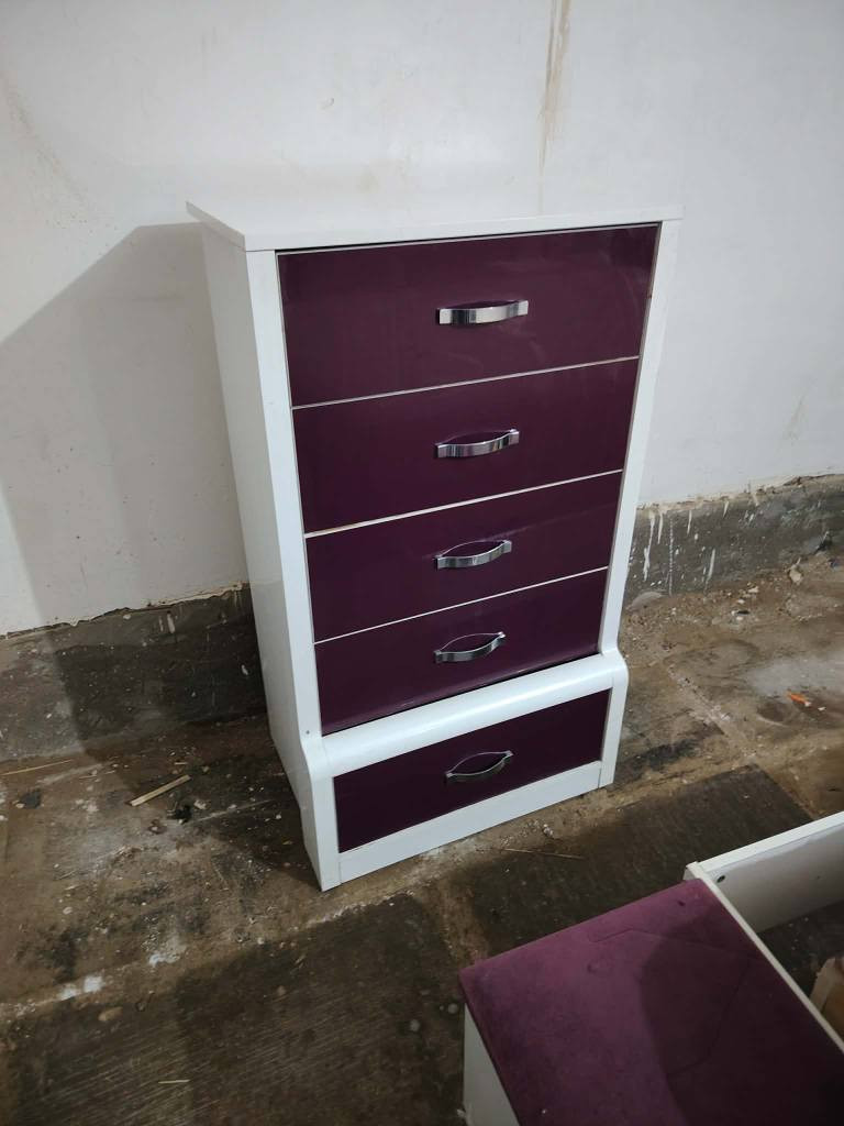 ديوانيه حي. العسكري شارع الوكفه القديم. نهايته يم. المشروع  *********** ديوانية, القادسية
