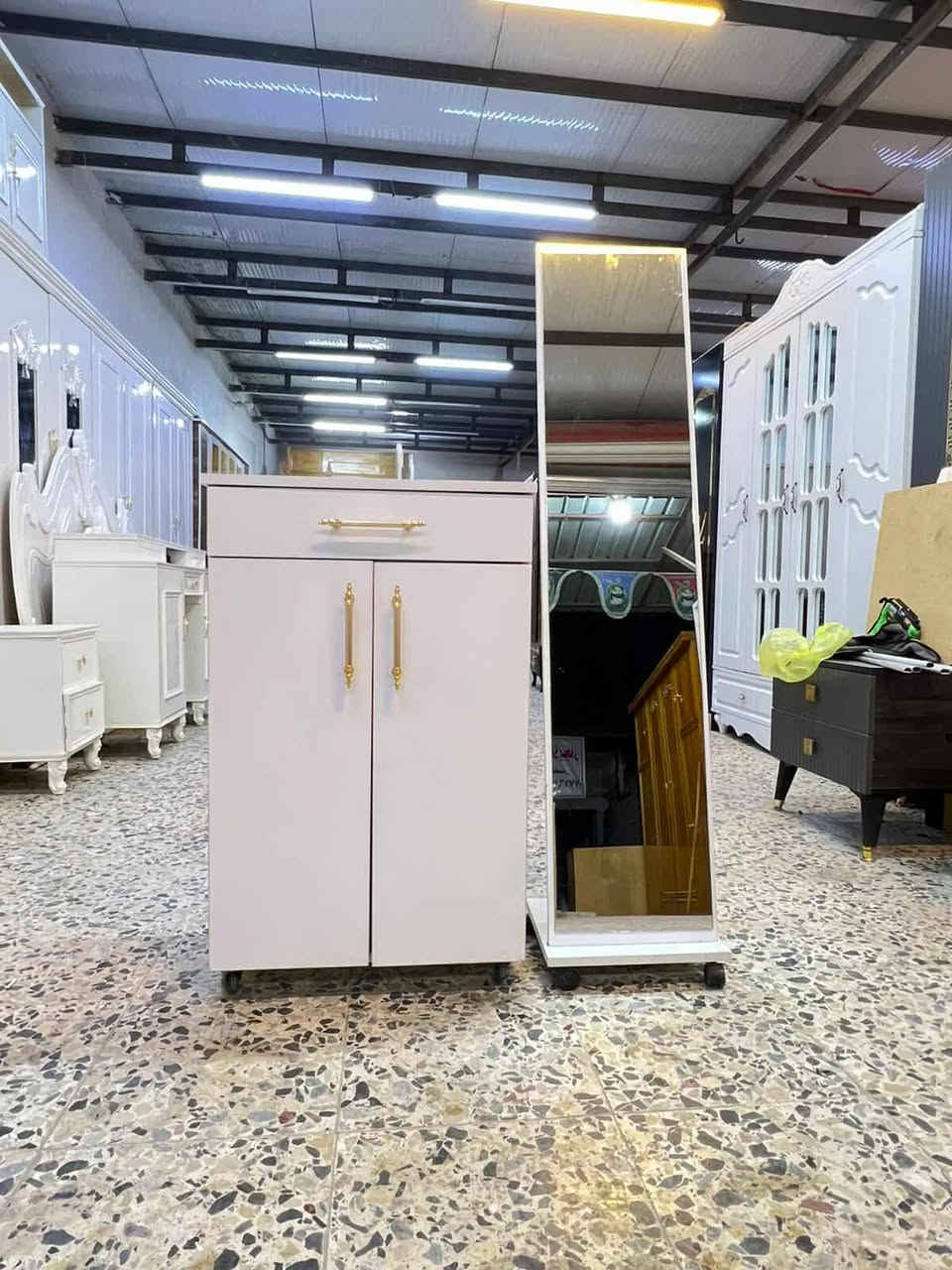 توفرت غرفه تركيه😍 كانتري لون الابيض مميز
8قطع ماركه نظافته 90/💯نظام ابواب السعر 750مع شد ونقل داخل بغداد مجانا باقي محافظات بسعر رمزي ملاحضه نزلت من سعر


**إذا كنت صاحب هذا الإعلان وتريد حذفه لأي سبب، رجاءا أرسل رسالة إلى الدعم الفني**