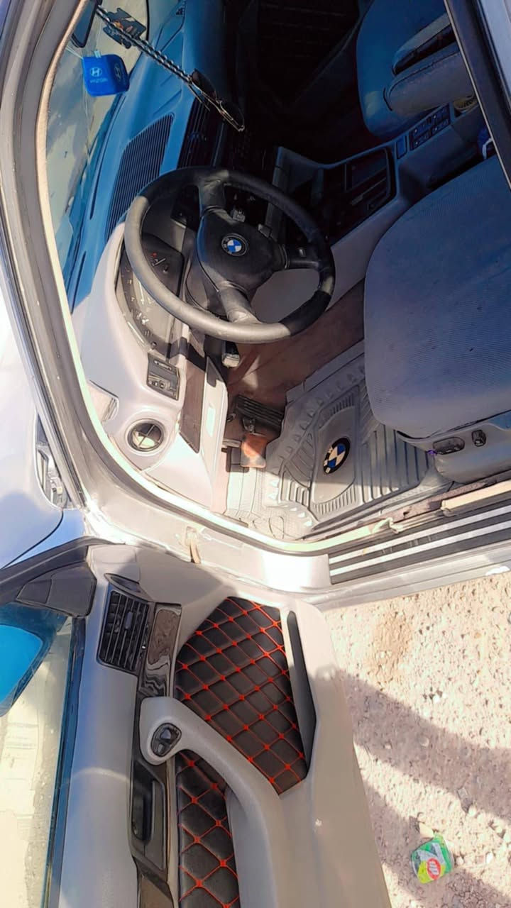 السلام عليكم شباب السياره للبيع
535 بلاد 

مكينه وكير واكسل كفاله

صدر خلفي جديد

صدر امامي 50 %

تبريد ثلج

داخلها نضيف 

كهربائيات كلها شغاله

السعر 44 وبي مجال للطيبين

مكانها بغداد
***********
