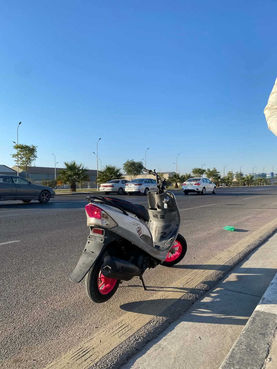 سلام عليكم دراجه ماكس 120لبيع حلوه شلعه ومعدل وما عايزها شي ودراجه  بس يرادلها بكن و تشتغل وتمشي بس سبوع وتلطش عندك ب350وبيها مجال البصره المعقل راسلني خاص موجود


**إذا كنت صاحب هذا الإعلان وتريد حذفه لأي سبب، رجاءا أرسل رسالة إلى الدعم الفني**