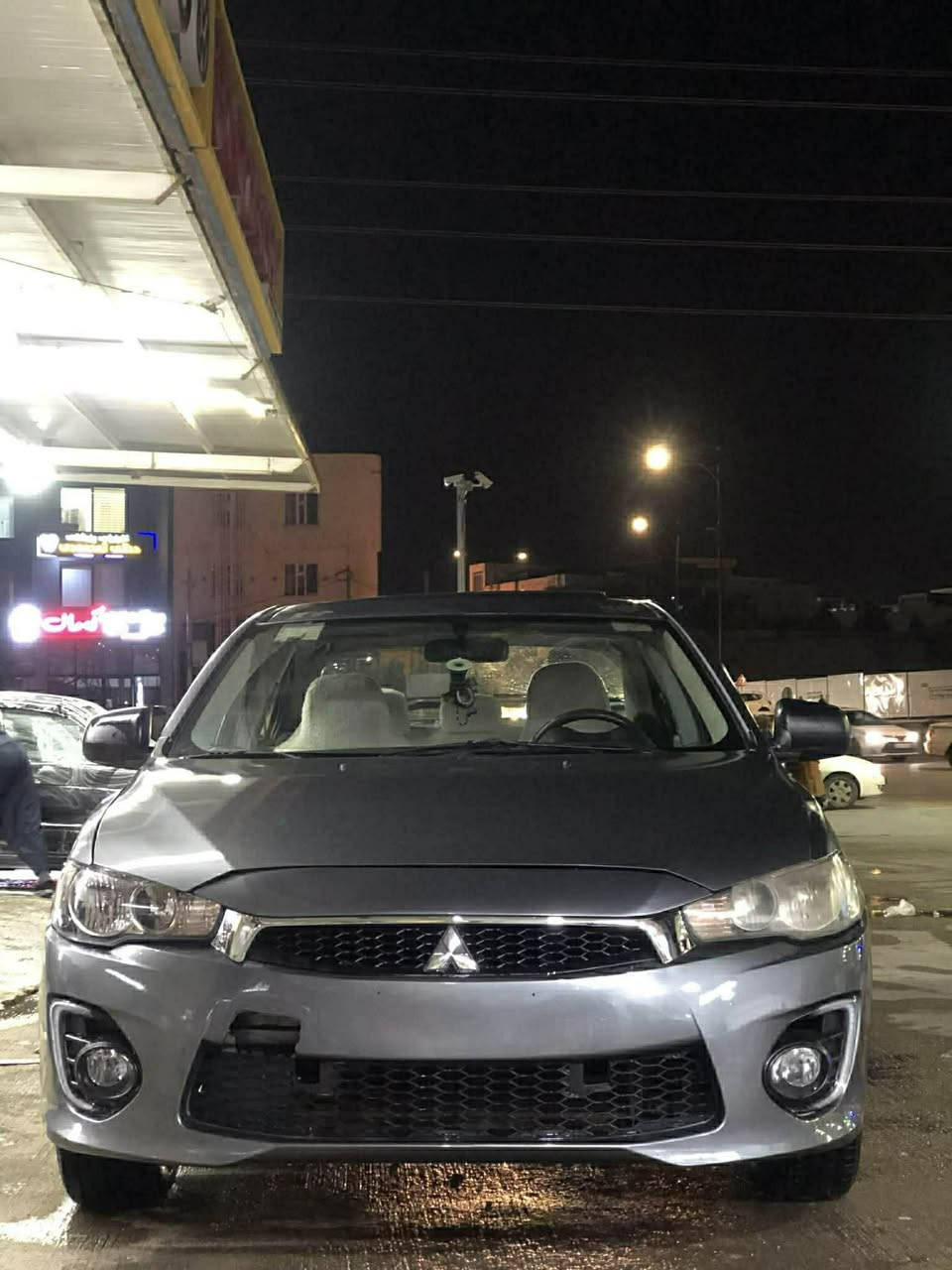 سەرەتا بەناوی خوا لانسەر قرش ٢٠٠٩
گێڕو مەکینە بە شەرت مەکینە مەرخوبەکەیە ٢٠ تە
پێشی کامل کراوە بە ٢٠١٧ سەیارەکە زۆر ڕیکو پێکو جایزە 
سەیارەکە هەیکەلی زۆر جوانە کامل سپۆڕتە
سەنەوی جنوبی لەگەڵە بەشەرت 
تەبریدی ساردو گەرمی بەشەرت 
بۆ نوقسانی مەگەرێ کامل مەسرەفە
سیارەکە ساخە تەقەو رەقو کارەبای مەزبوتە
سعری ٤٧ گەڵاو معامەلەیە
***********
