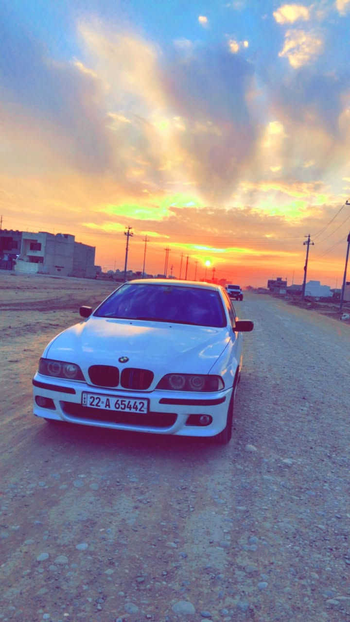 بيئێم ١٩٩٨ لۆ فرۆشت پينج پارچه سبوخ بى ليدانى پيشه وه ى نيه جه مپه كى خه فيفى پشتى هه يه بێ ناوگرتن 
 غرامه شى مليونوو دووسه ت هه زار له سه ره   ٨٥ مه جاله كى برايانه  
ژماره ***********
