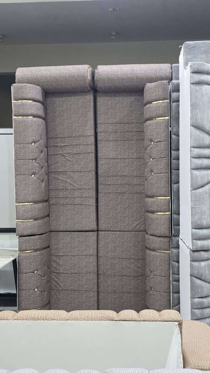 تخفيضات قوية في مجمع الربيع للأثاث المنزلي". 
بمناسبة عيد الفطر المبارك
اول ثلاثة يجون عالتخفيضات الهم هدايا مقدمة من مجمع الربيع للاثاث المنزلي


**إذا كنت صاحب هذا الإعلان وتريد حذفه لأي سبب، رجاءا أرسل رسالة إلى الدعم الفني**