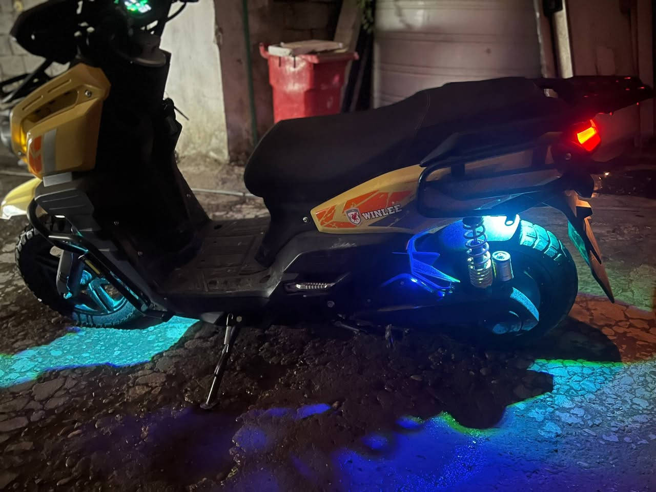 اللهم صلِ على محمد وال محمد الوحش اباتشي ونلي للبيع مواصفات معروفه يجي اربع نمر وبلوتوث وبك وغيره   فول نظافه جديد لون مميز كل نقص مابيها السعر مليون و٥٠ الف رجاءاً مو شراي لا تتعبني بياع شراي لا تكسر رجاءاً مكان بغداد شراي يتصل ***********
