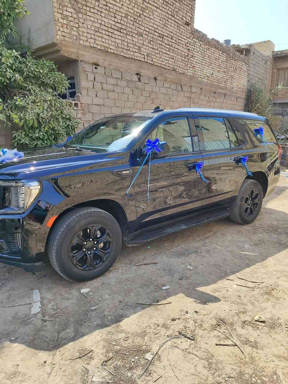 جي ام سي يوكن 23 خليجي SLE وكالة المنصور رقم بغداد مواصفات السياره ثلاجة تحكمات استيرن حساس امامي خلفي رادار جنطه كهرباء خمسة بصمات السيارة حلو بيه صبغ جاملغ امامي ايمن ماشية 74الف وقابلة للزيادة السعر 440 وبيه مجال قليل رقم الهاتف *********** العنوان بغداد ابودشير
