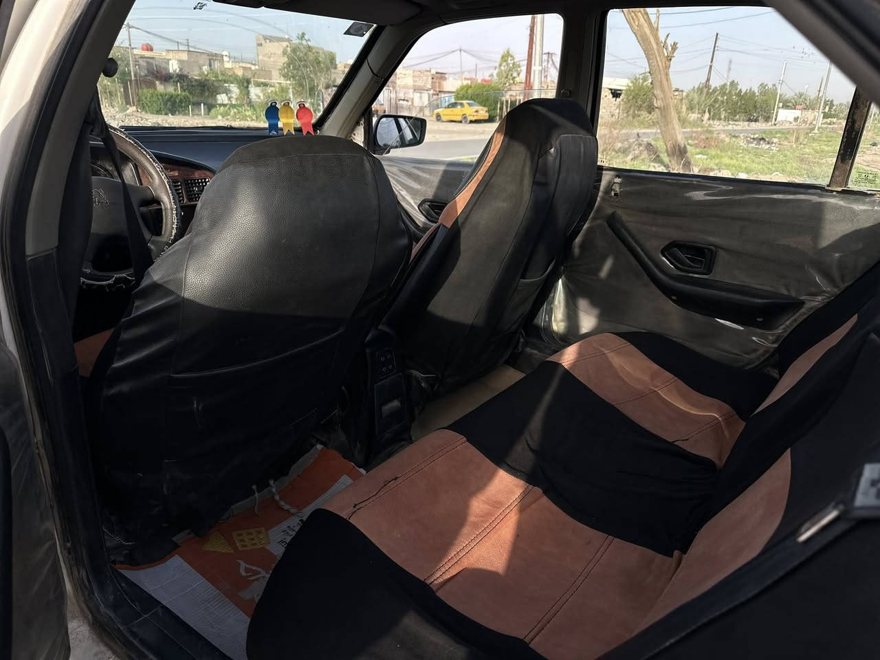 السلام عليكم بيجو بارص كير مكفول محرك خيط بخار رقم بصرة دولي راعيها بغداد تحويل مباشر صفر غرامات سنوية ل٢٩ نواقصها جامة متصعد شغلات بسيطة النضافة كدامكم السعر ٣٨ وبيها مجال حك الجية متفيدك اعبر المنشور يرحم والديك مامتواجدً ع الفيس بس الرقم. ‭٠٧٧١ ٥٧٩ ٩٢٠٢‬ مكان السيارة بابل سكندرية
