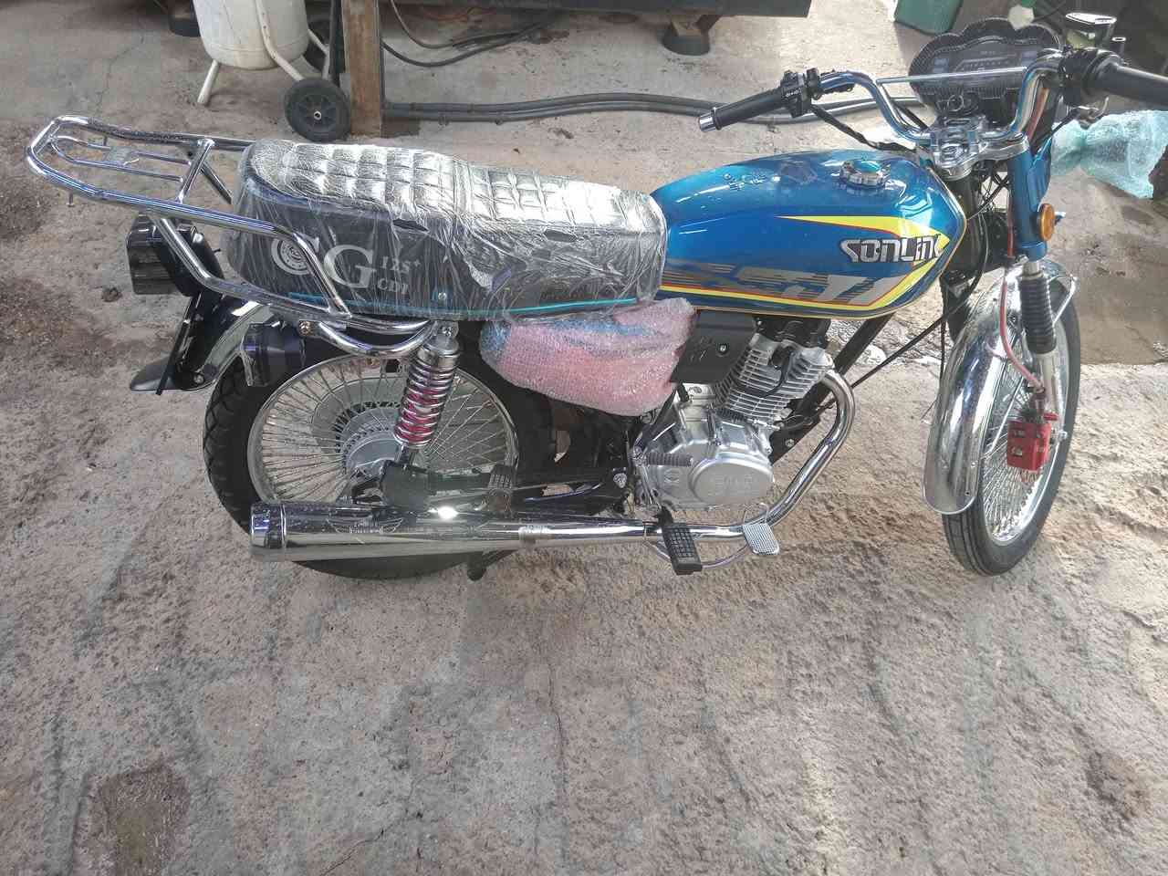 السلام عليكم
ماطور إيراني للبيع
السعر 850 صارلي ٣ايام من اشتريته


**إذا كنت صاحب هذا الإعلان وتريد حذفه لأي سبب، رجاءا أرسل رسالة إلى الدعم الفني**