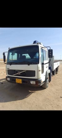 ڤالڤۆ موديل٢٠٠٠ • سنة٢٠٢٥ • بدي٦.٥