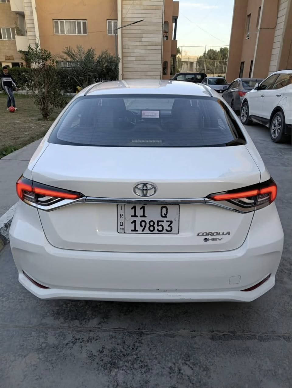كورلا هايبرد 2025 ماشيه 23 رقم بغداد بسمي مكفوله بيها رصعتين فقط  سعرها  157 للاستفسار ***********
