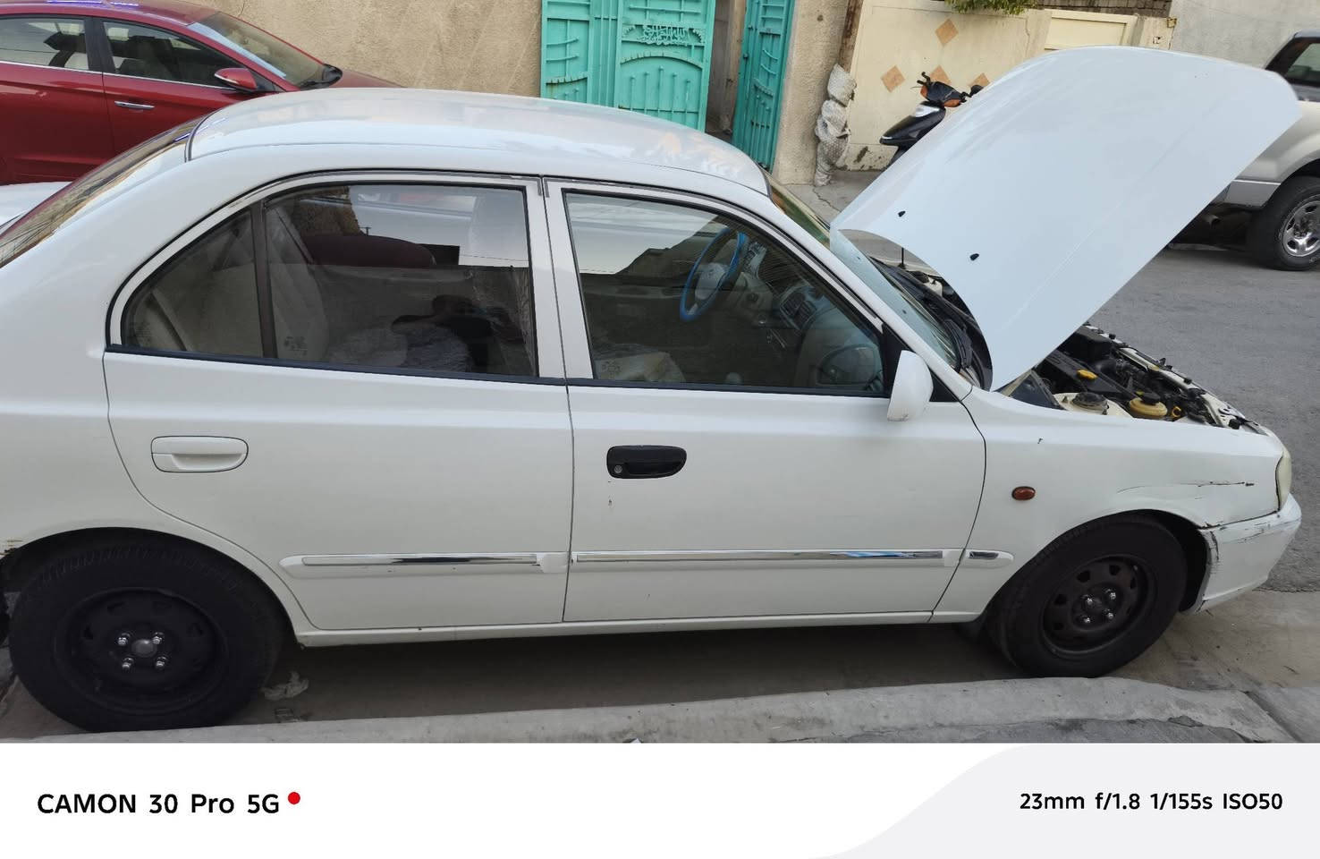 فيرنا ١٢ اوتوماتيك ماشية ١٤٩٠٠٠ تدفئة تبريد شغالات كير ومحرك خير من الله كشر بيه ملاحظات بسيطة واضحة بالصور بدون ضربة السيارة مكانها الحرية السعر ٧٠ ورقة
للاتصال ***********.
