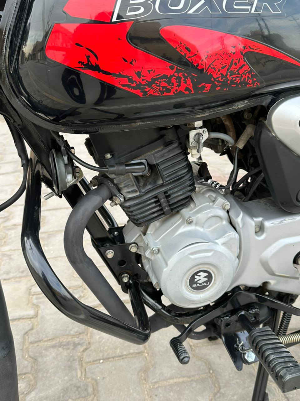 سلام عليكم بوكسر للبيع موديل 2023 مرقم وكاملة لوحة وسنوية نكليزي تحويل ثاني يوم مكفولة كفالة عامة مابية اي نقص ماشية 9 آلاف حقيقي شراي يتصل ويدلل مكاني الحسينية الراشدية رقم ***********
